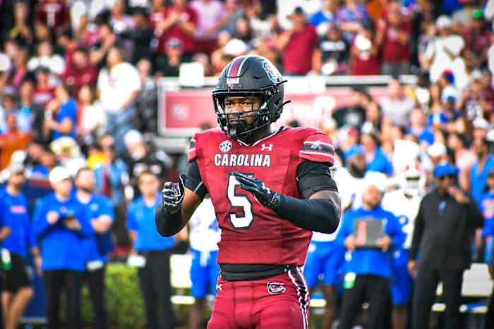 LB #5 Grayson Howard